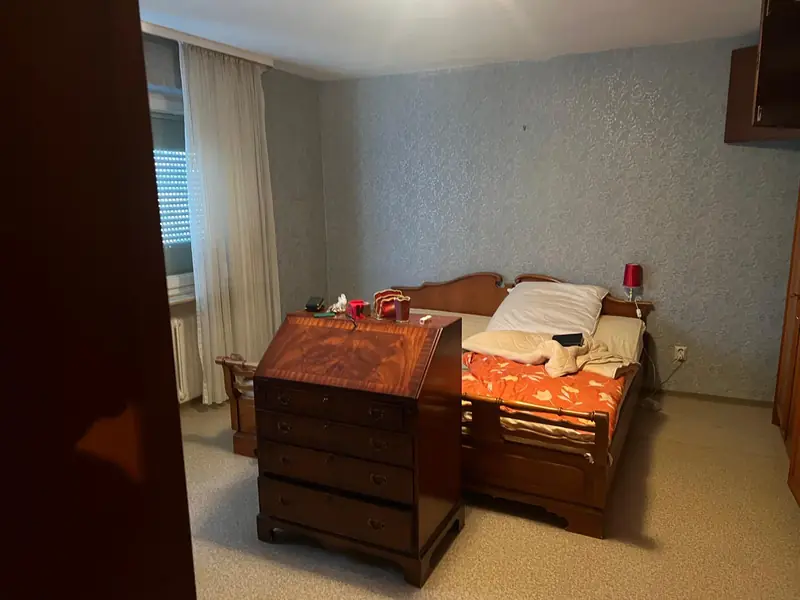 Schlafzimmer vor unserem Einsatz