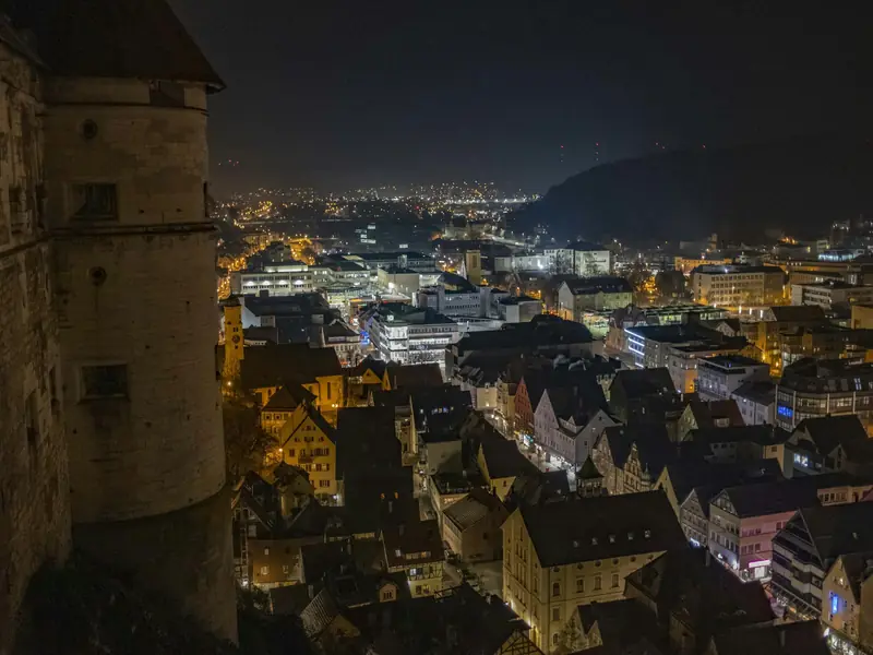 Heidenheim bei Nacht vom Schloss Hellenstein aus